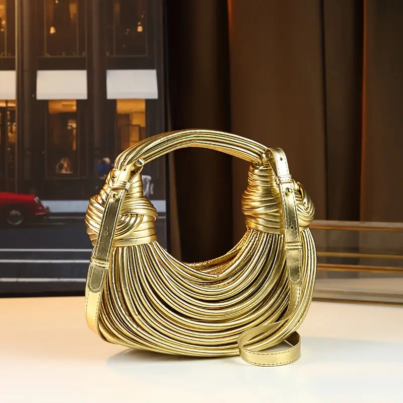 GLAM STATEMENT | SCULPTURAL METALLIC EVENING BAG