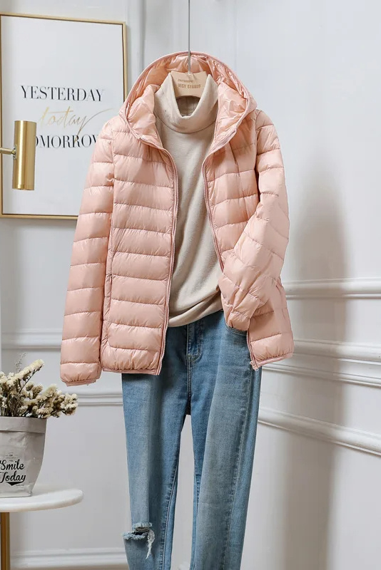 WOMEN’S WINTER COAT | LIGHTWEIGHT WARM HOODED FIT