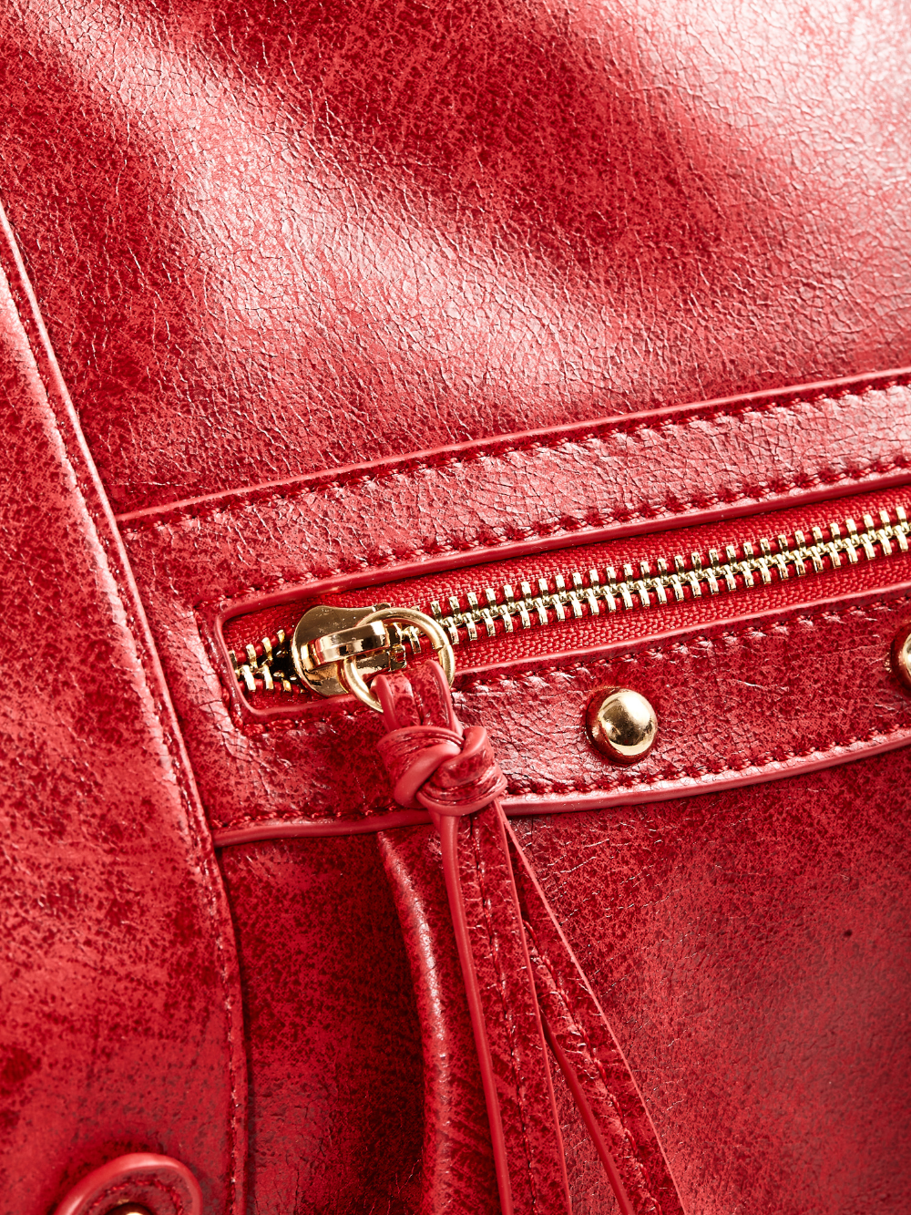 HANDBAG | STRUCTURED BOWLER BAG WITH ZIP POCKETS AND METAL DETAILS