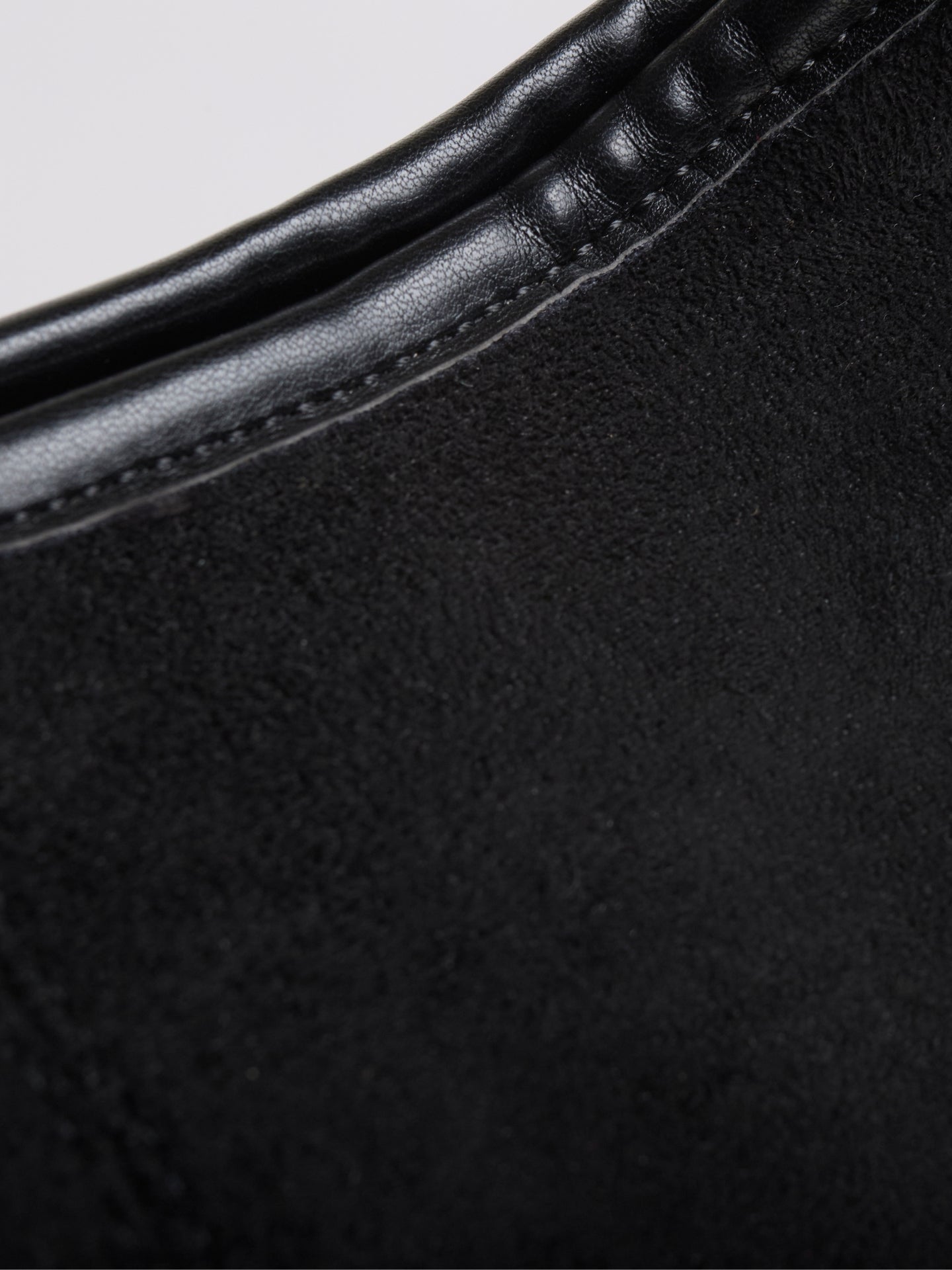 HANDBAG | SUEDE HOBO BAG WITH MINIMALIST DESIGN AND SINGLE STRAP