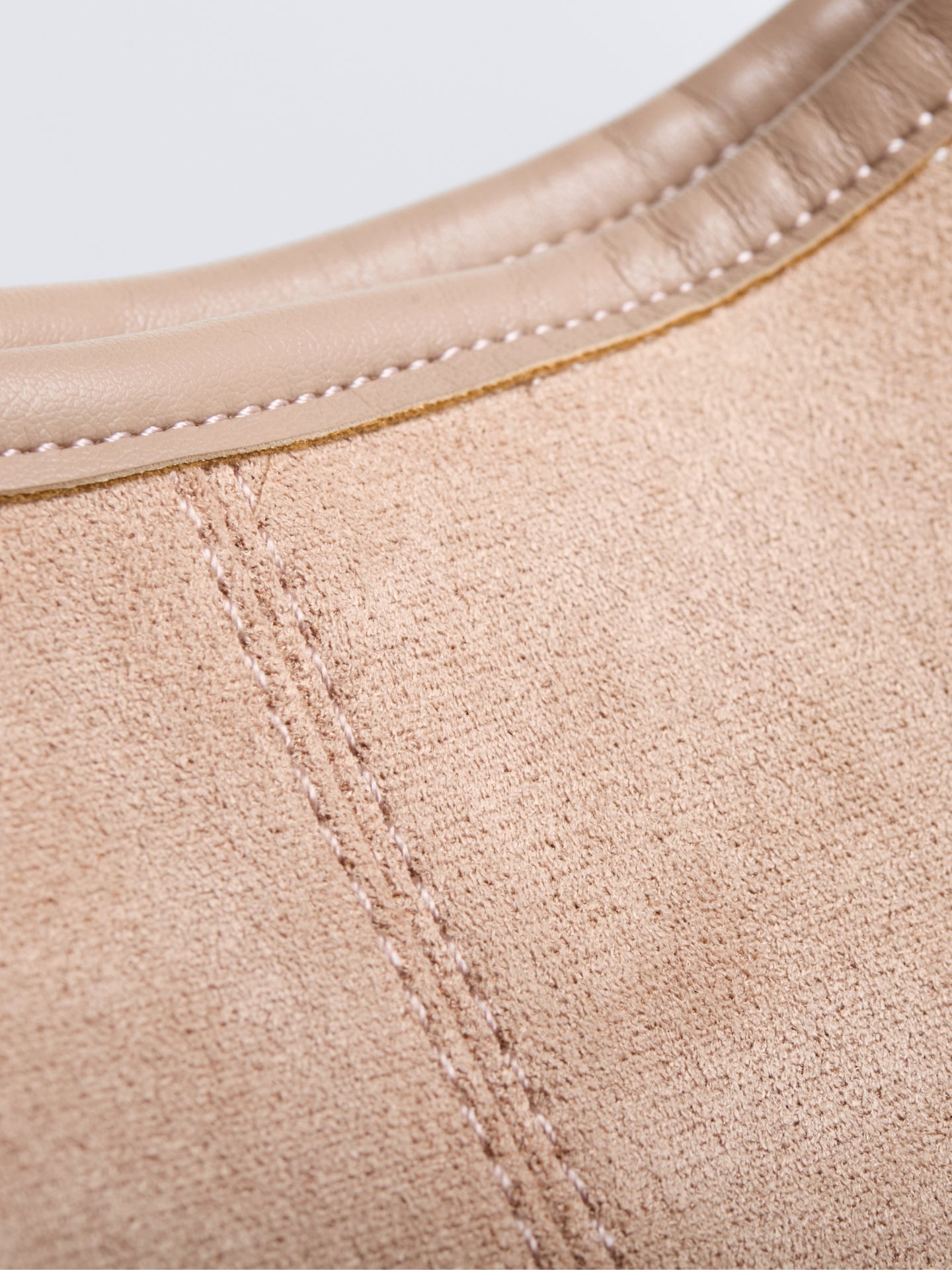 HANDBAG | SUEDE HOBO BAG WITH MINIMALIST DESIGN AND SINGLE STRAP