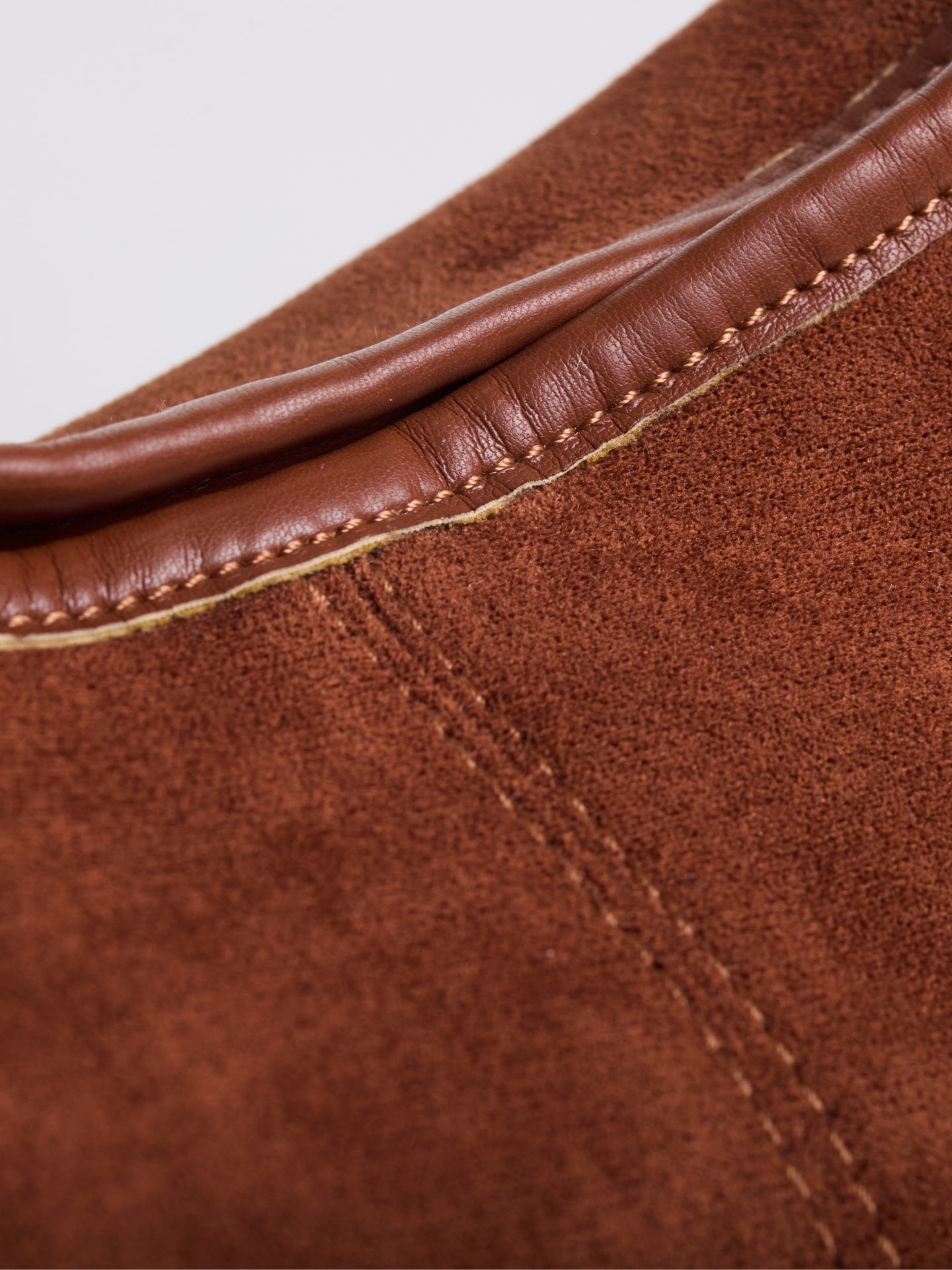 HANDBAG | SUEDE HOBO BAG WITH MINIMALIST DESIGN AND SINGLE STRAP