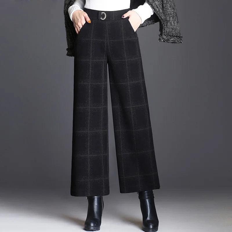 URBAN ELEGANCE | BELTED WIDE LEG CROPPED TROUSERS WITH CHECK PATTERN