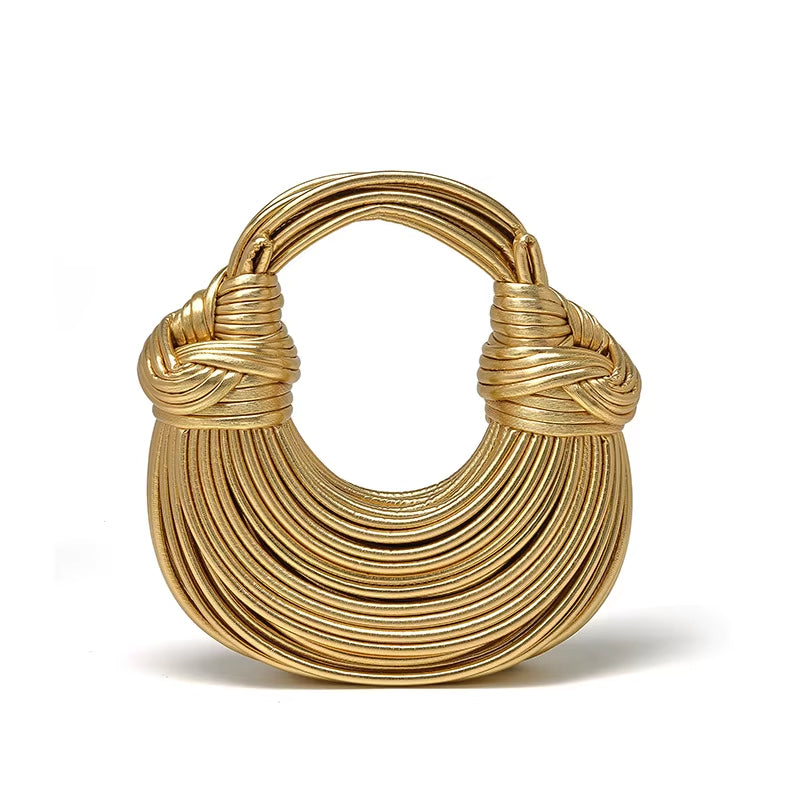 GLAM STATEMENT | SCULPTURAL METALLIC EVENING BAG