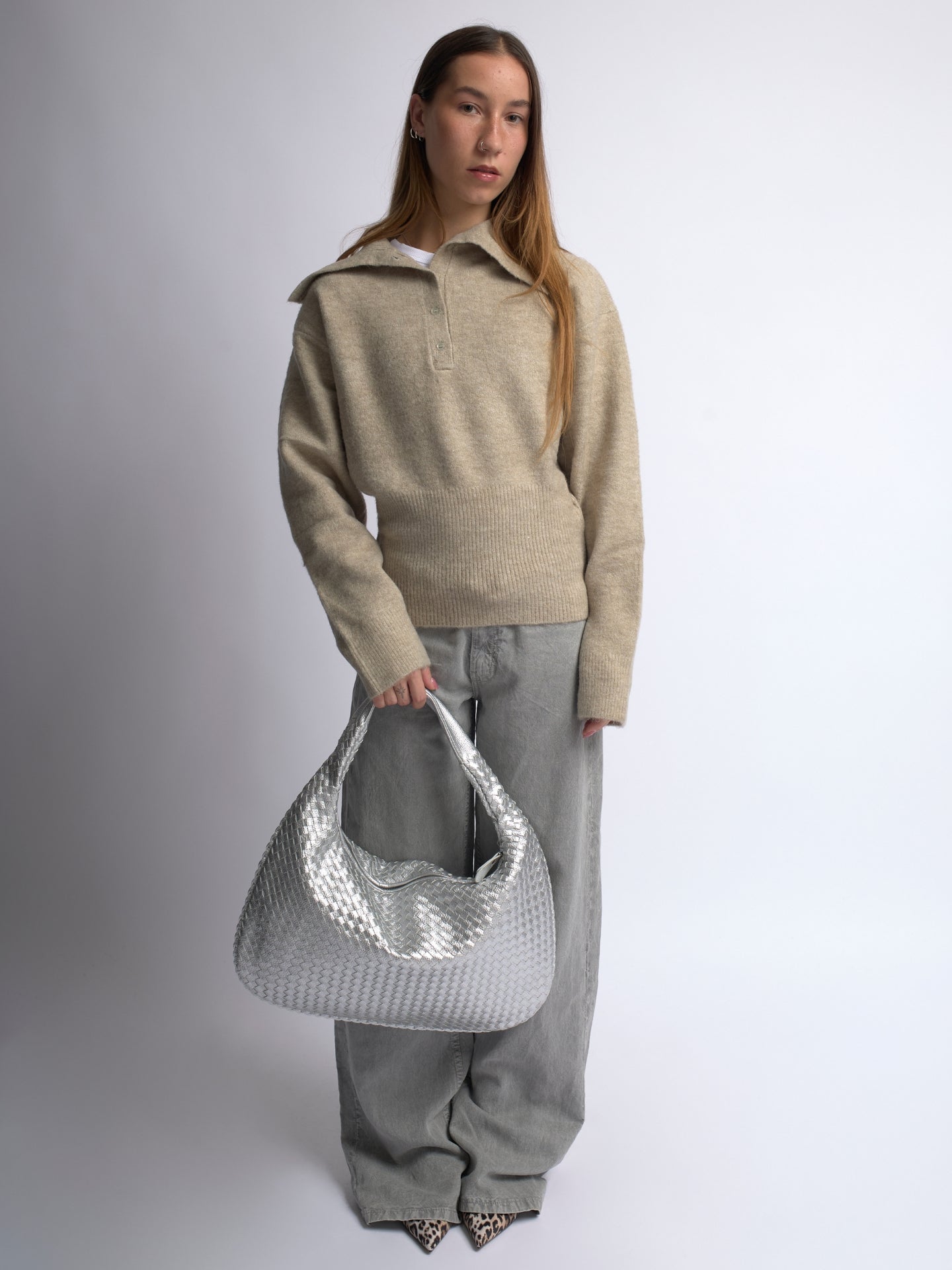 HANDBAG | WOVEN LEATHER HOBO BAG WITH SOFT STRUCTURE