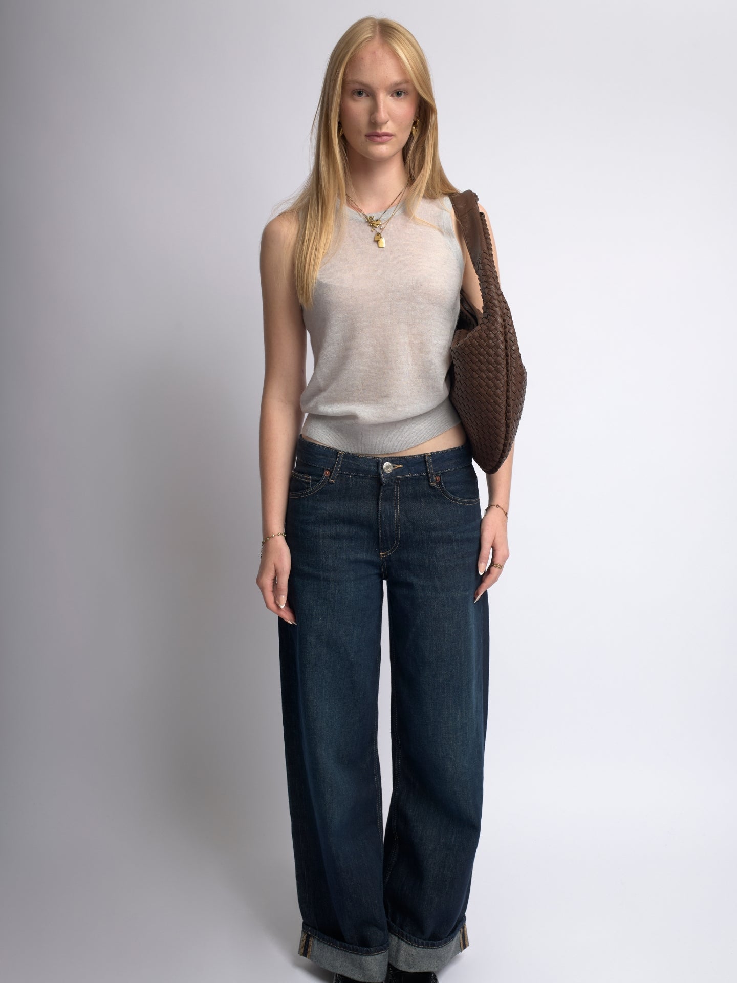 HANDBAG | WOVEN LEATHER HOBO BAG WITH SOFT STRUCTURE