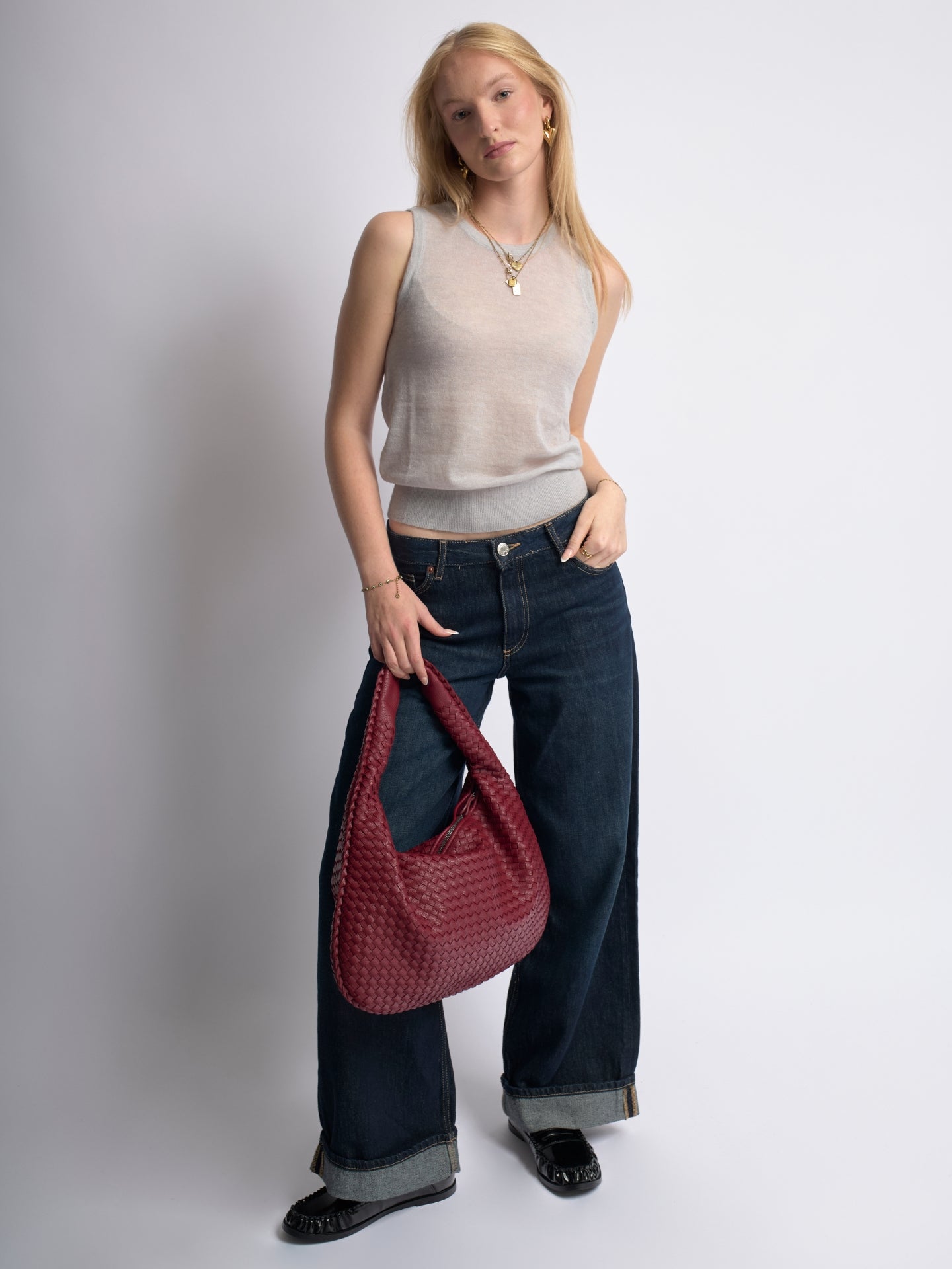HANDBAG | WOVEN LEATHER HOBO BAG WITH SOFT STRUCTURE