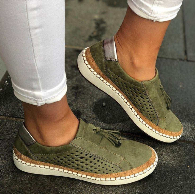 WOMEN’S WALKING SHOES | LIGHTWEIGHT SLIP-ON FIT