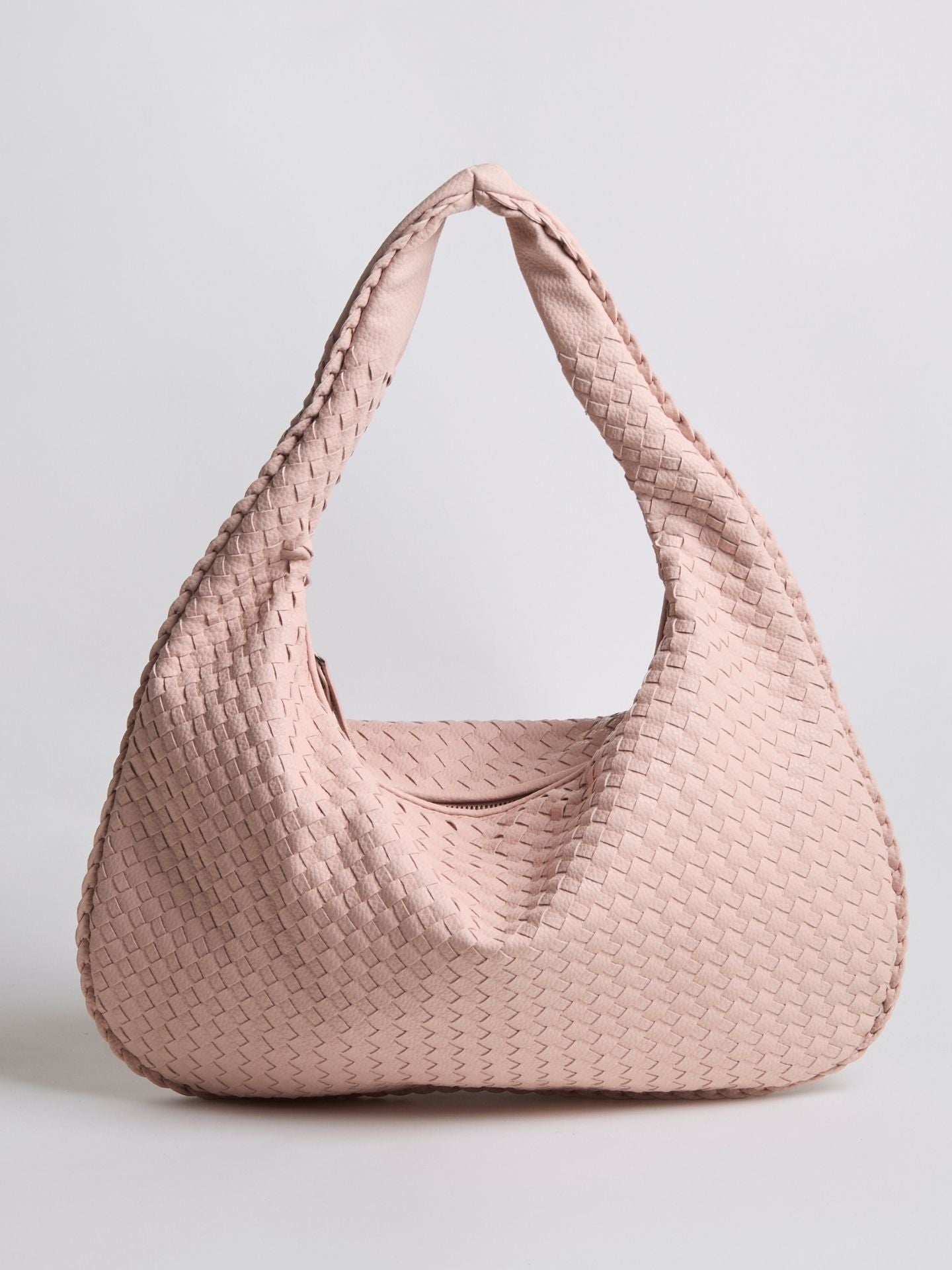 HANDBAG | WOVEN LEATHER HOBO BAG WITH SOFT STRUCTURE