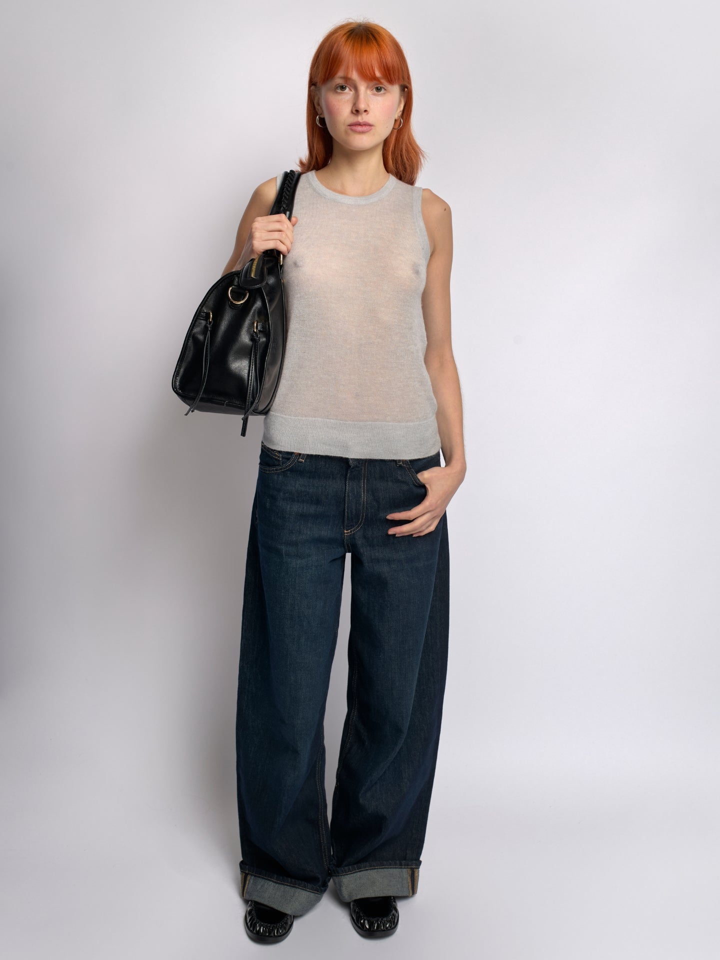 HANDBAG | STRUCTURED BOWLER BAG WITH ZIP POCKETS AND METAL DETAILS