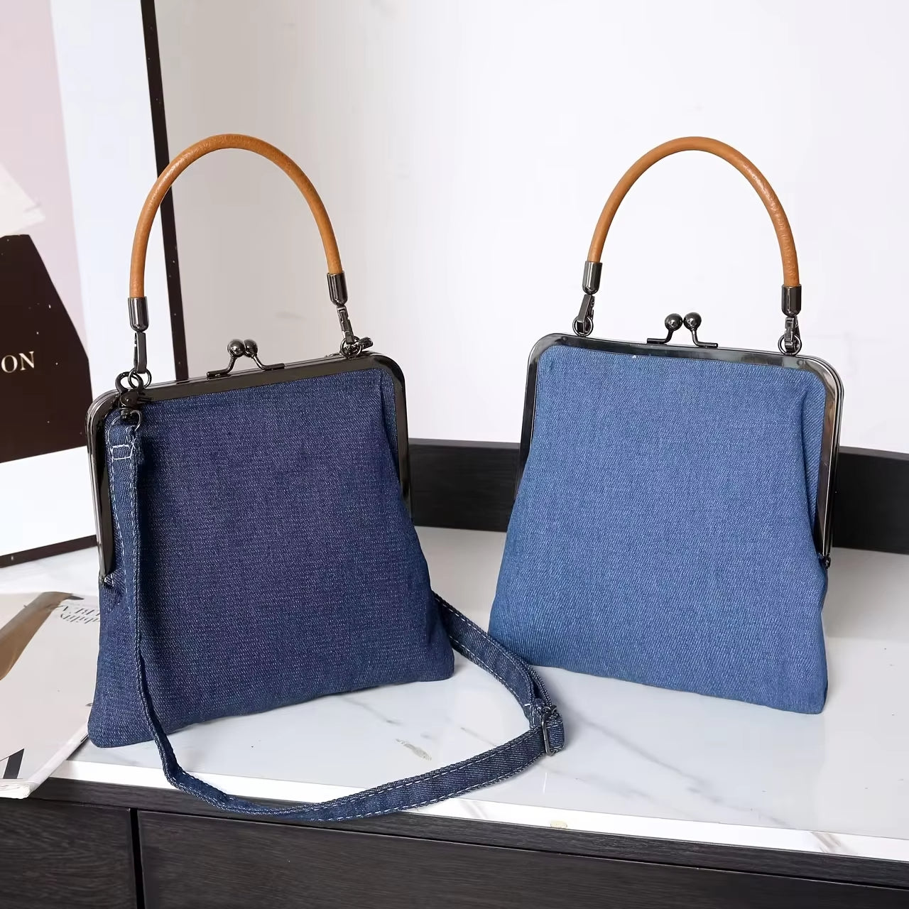 RETRO TOUCH | DENIM FRAME HANDBAG WITH WOODEN HANDLE