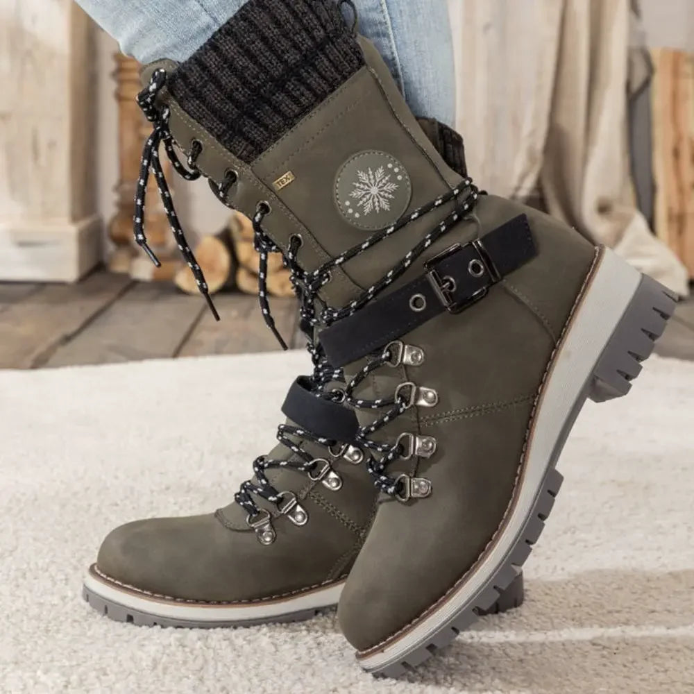 WINTER BOOTS | LACE-UP SNOW BOOTS WITH KNIT CUFF AND BUCKLE DETAIL
