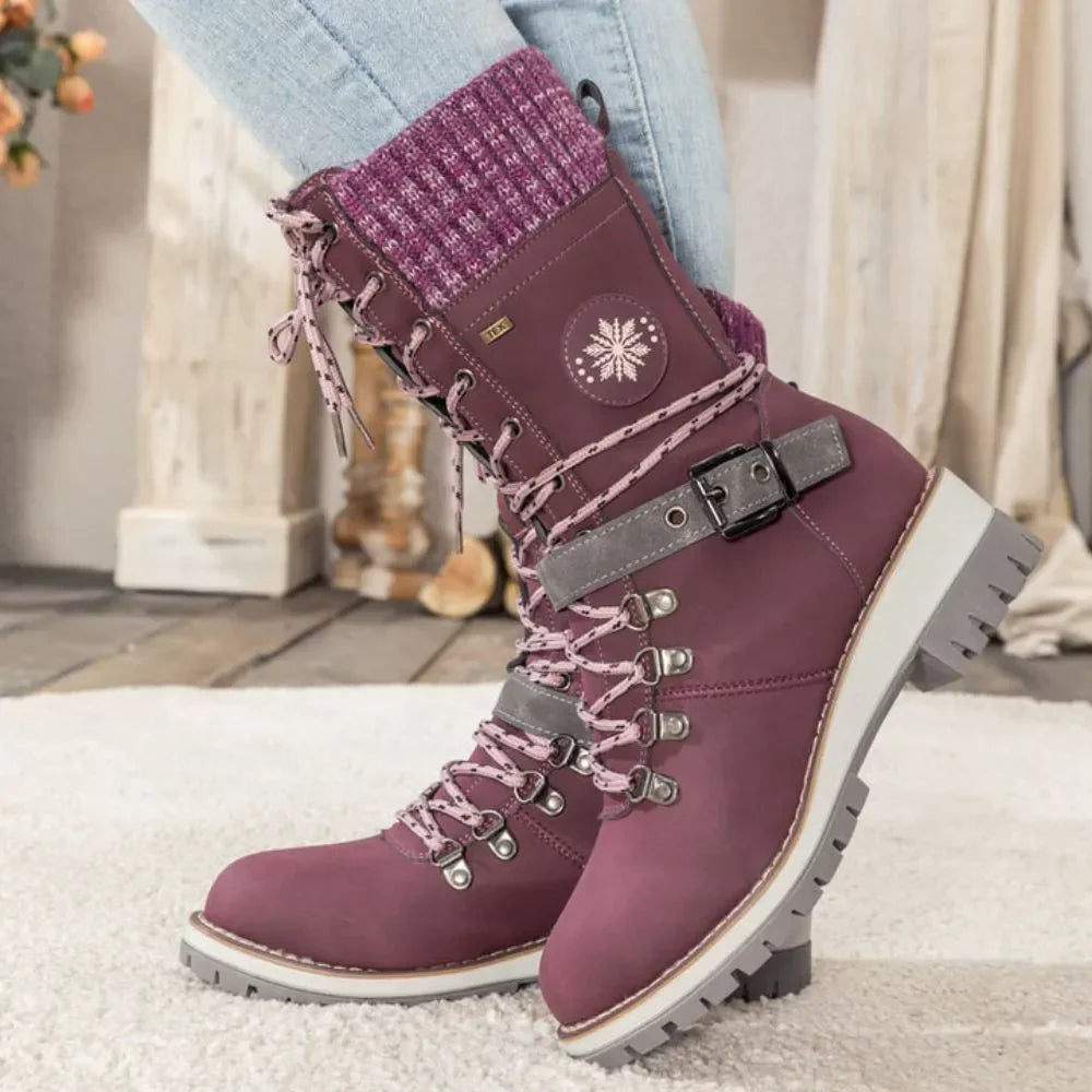 WINTER BOOTS | LACE-UP SNOW BOOTS WITH KNIT CUFF AND BUCKLE DETAIL