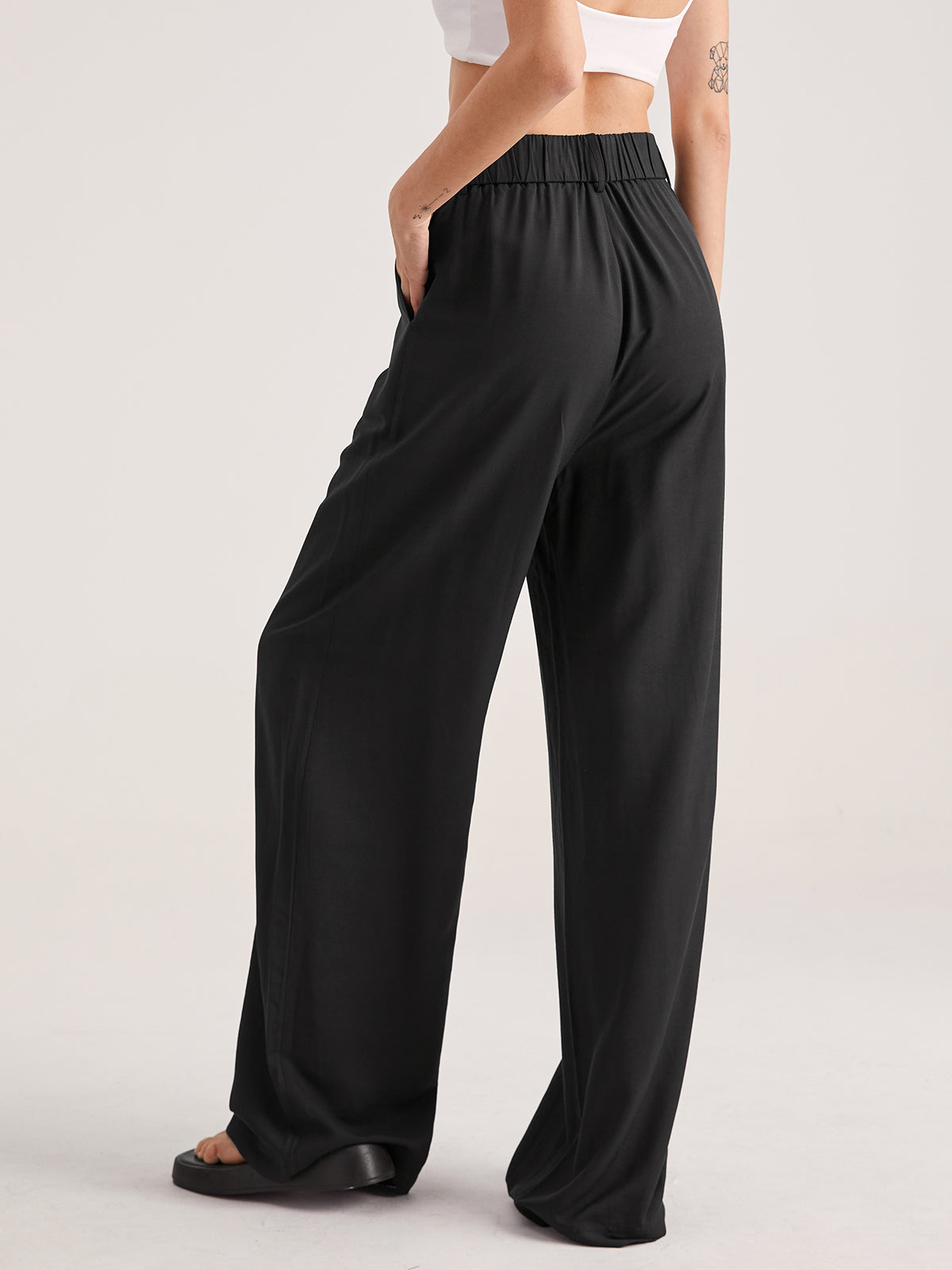 EFFORTLESS CHIC | HIGH WAIST WIDE LEG TROUSERS