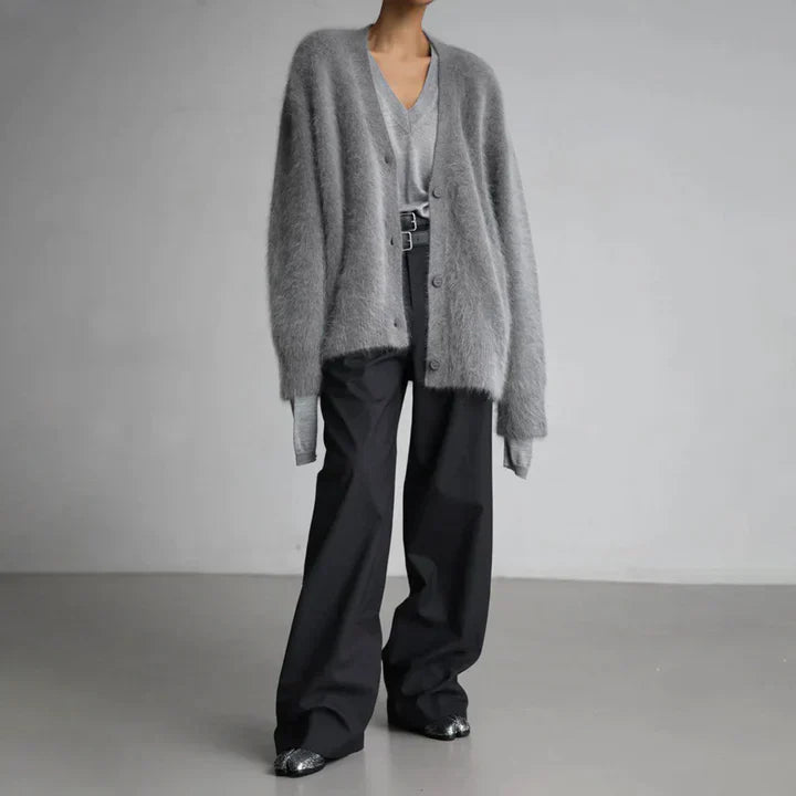 WOOL V-NECK CARDIGAN