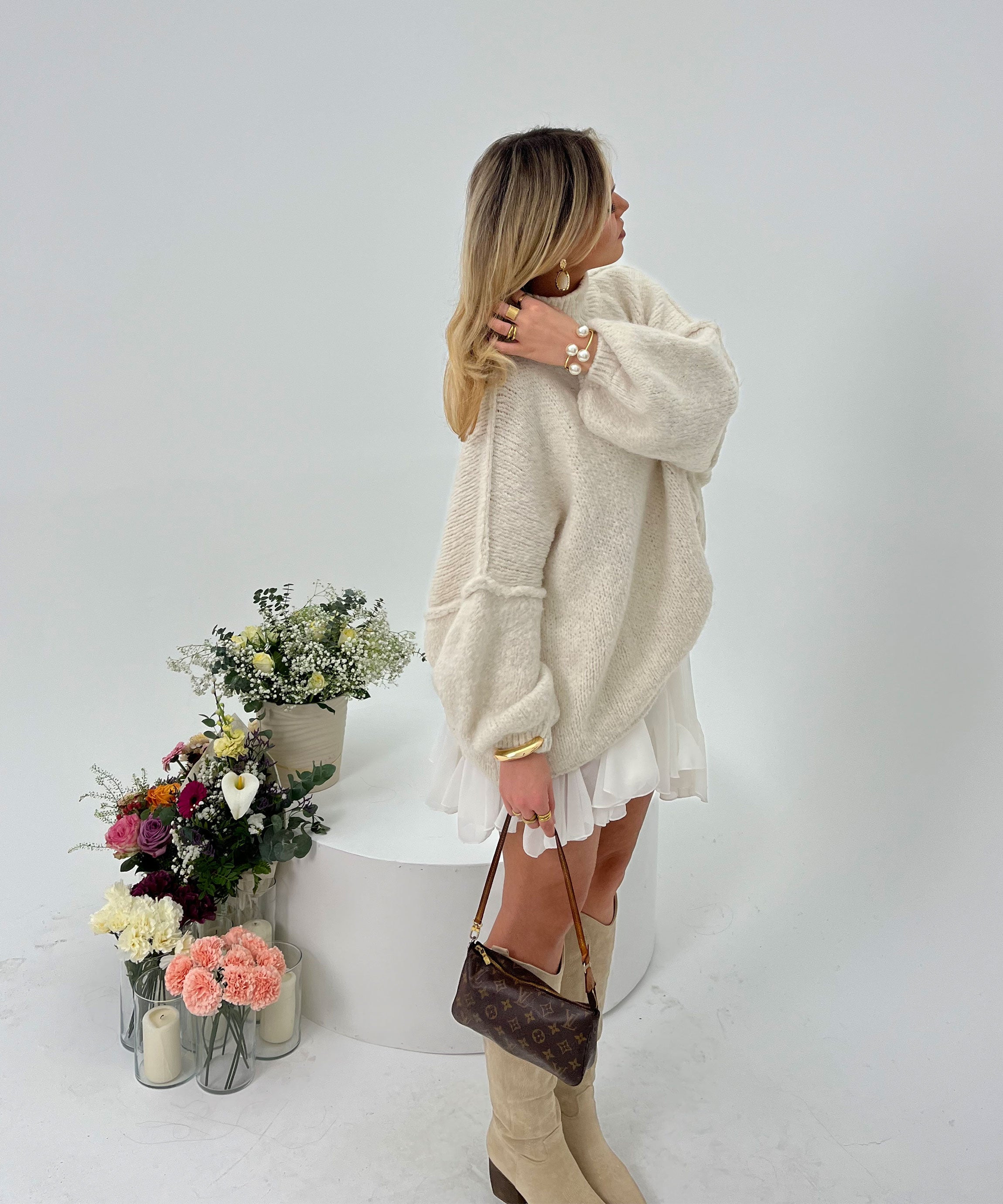 OVERSIZED WOOL TURTLENECK PULLOVER