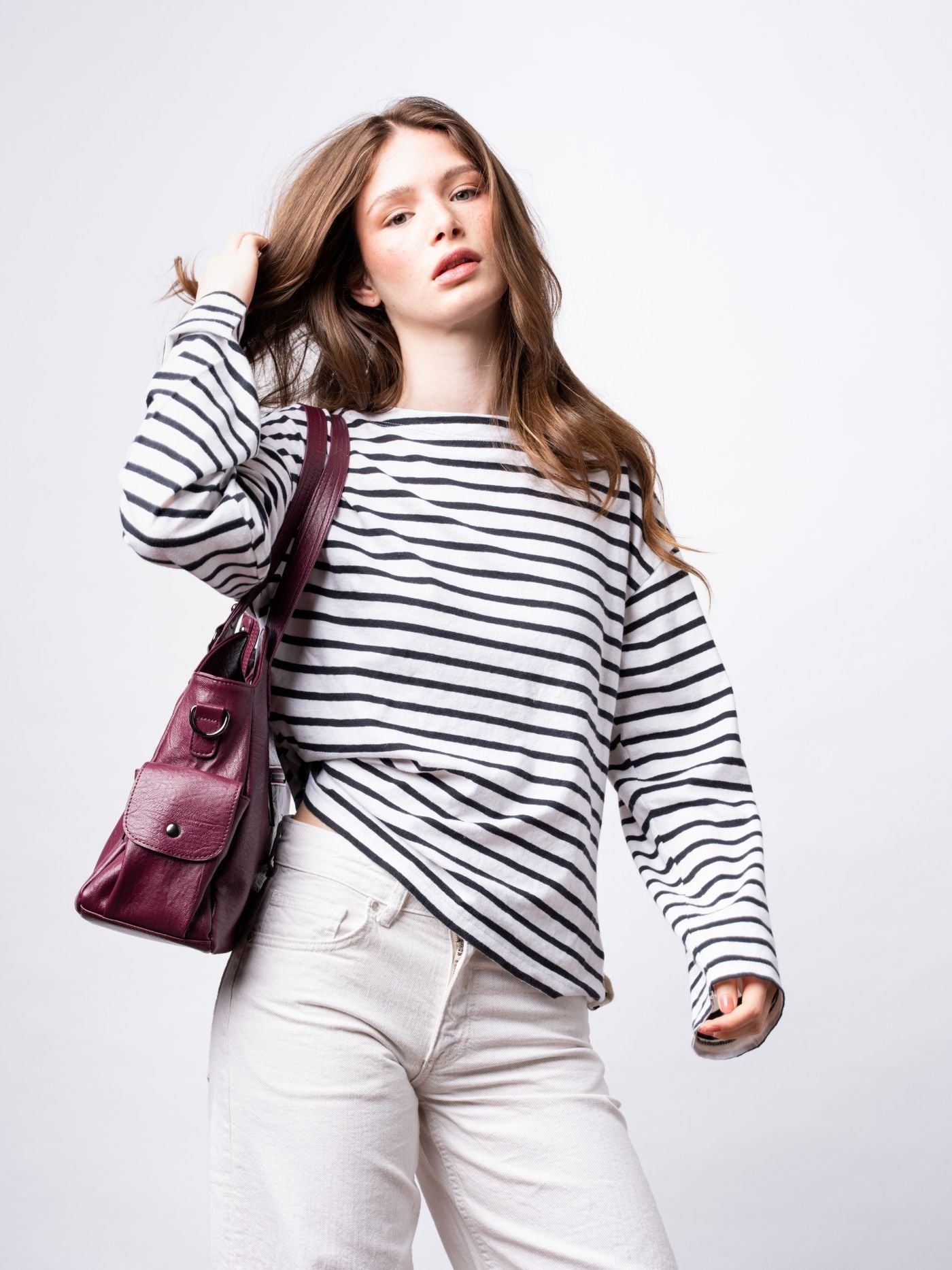 EVERYDAY ELEGANCE | BLACK LEATHER TOTE BAG