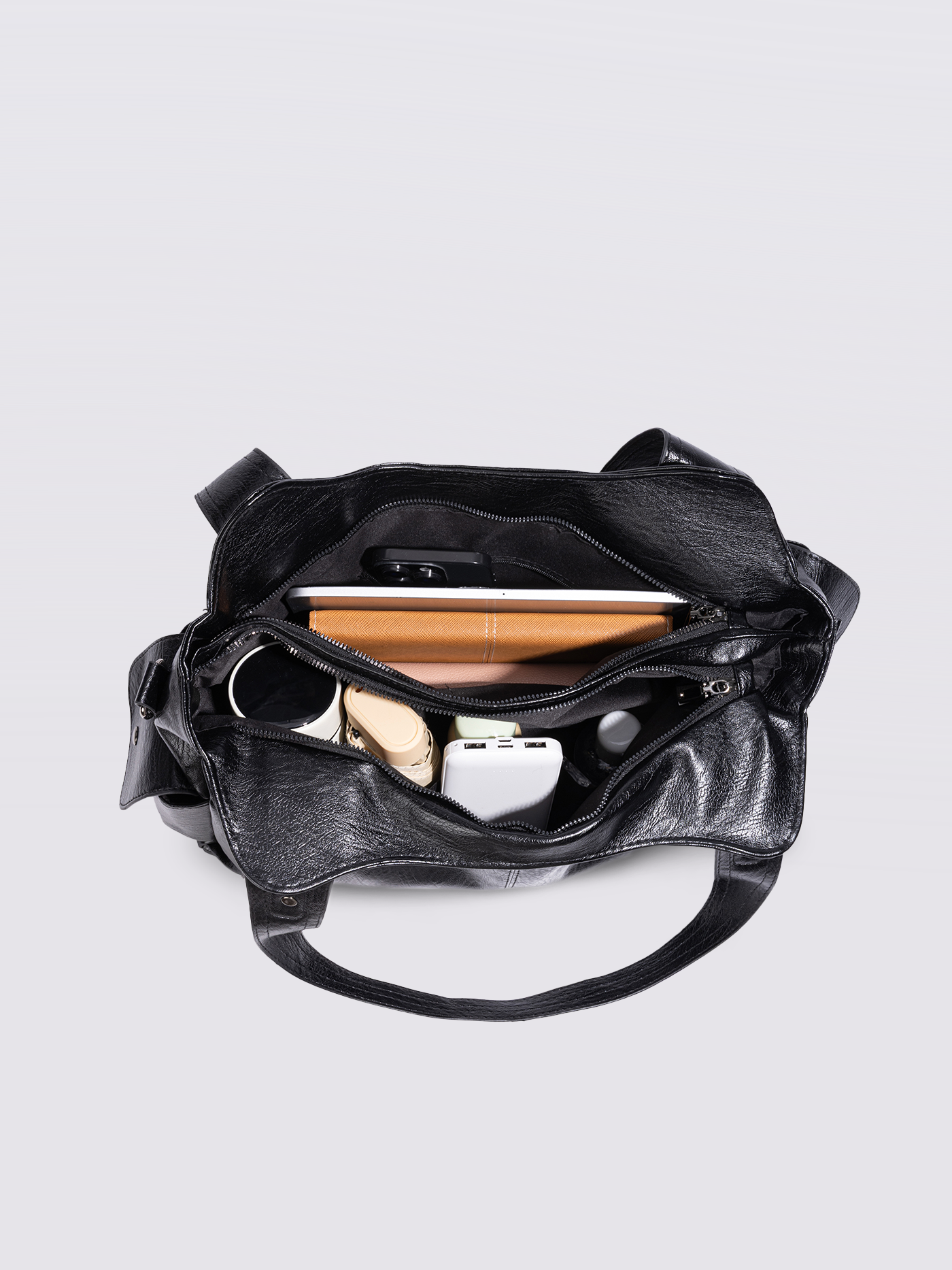 EVERYDAY ELEGANCE | BLACK LEATHER TOTE BAG