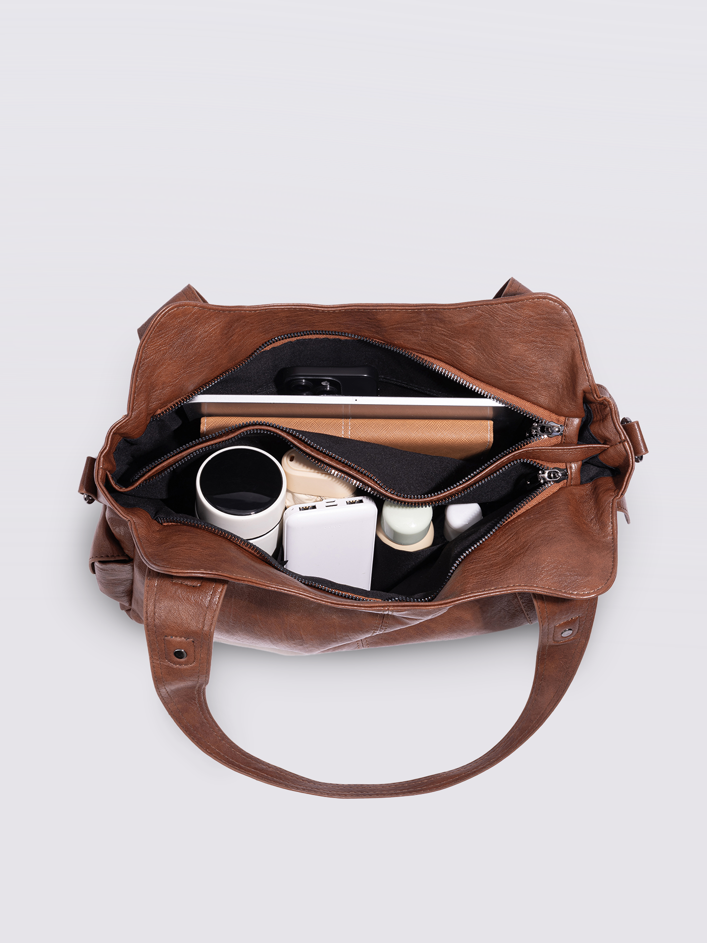 EVERYDAY ELEGANCE | BLACK LEATHER TOTE BAG