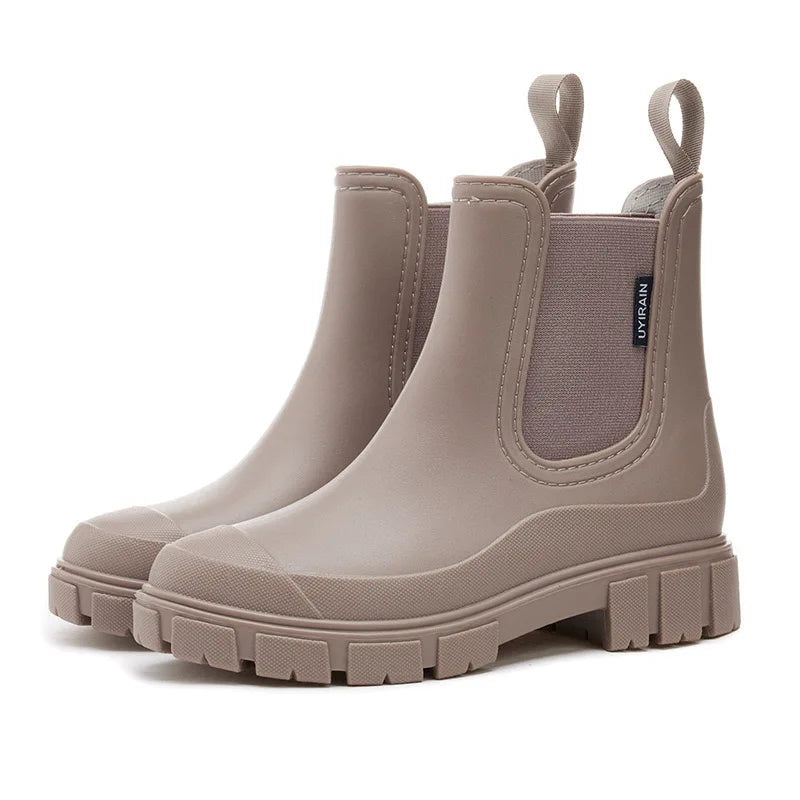 RAIN BOOTS | CHELSEA STYLE ANKLE BOOTS WITH CHUNKY SOLE