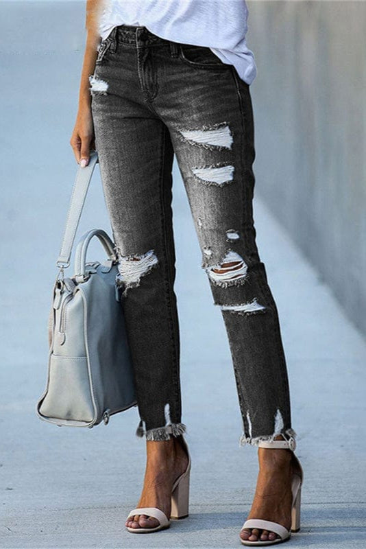 STREET EDGE | DISTRESSED STRAIGHT LEG JEANS WITH RAW HEM