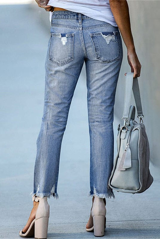 STREET EDGE | DISTRESSED STRAIGHT LEG JEANS WITH RAW HEM