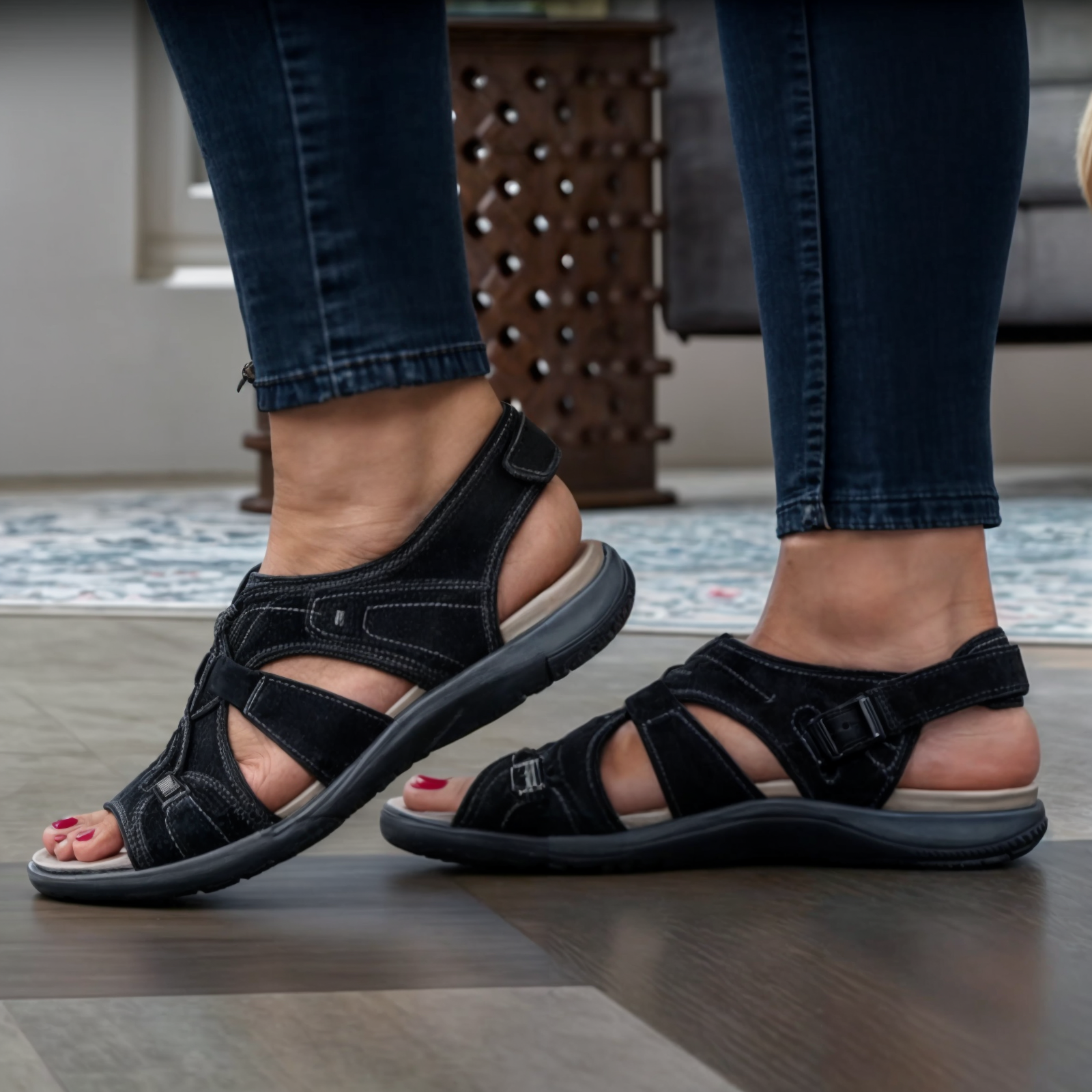 WOMEN’S WALKING SANDALS | SUPPORTIVE ORTHOPEDIC FIT