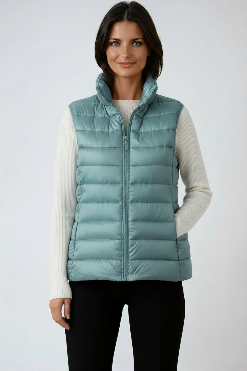 PUFFER GILET – SLEEVELESS HIGH COLLAR