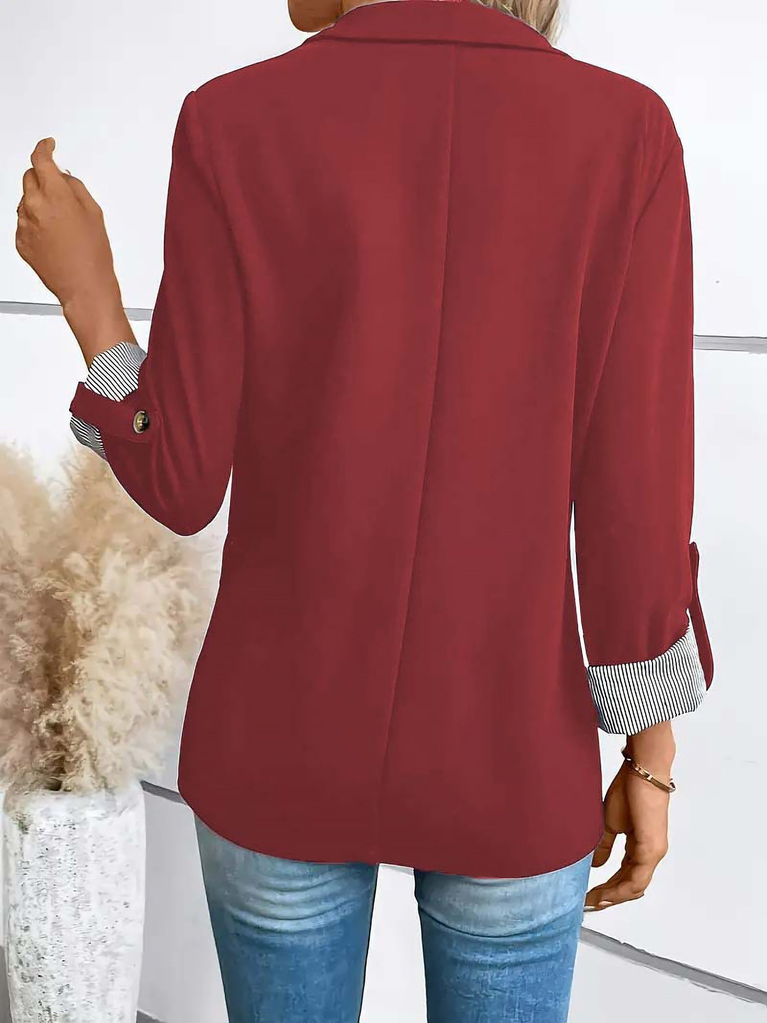 ROLL TAB SLEEVE BLAZER