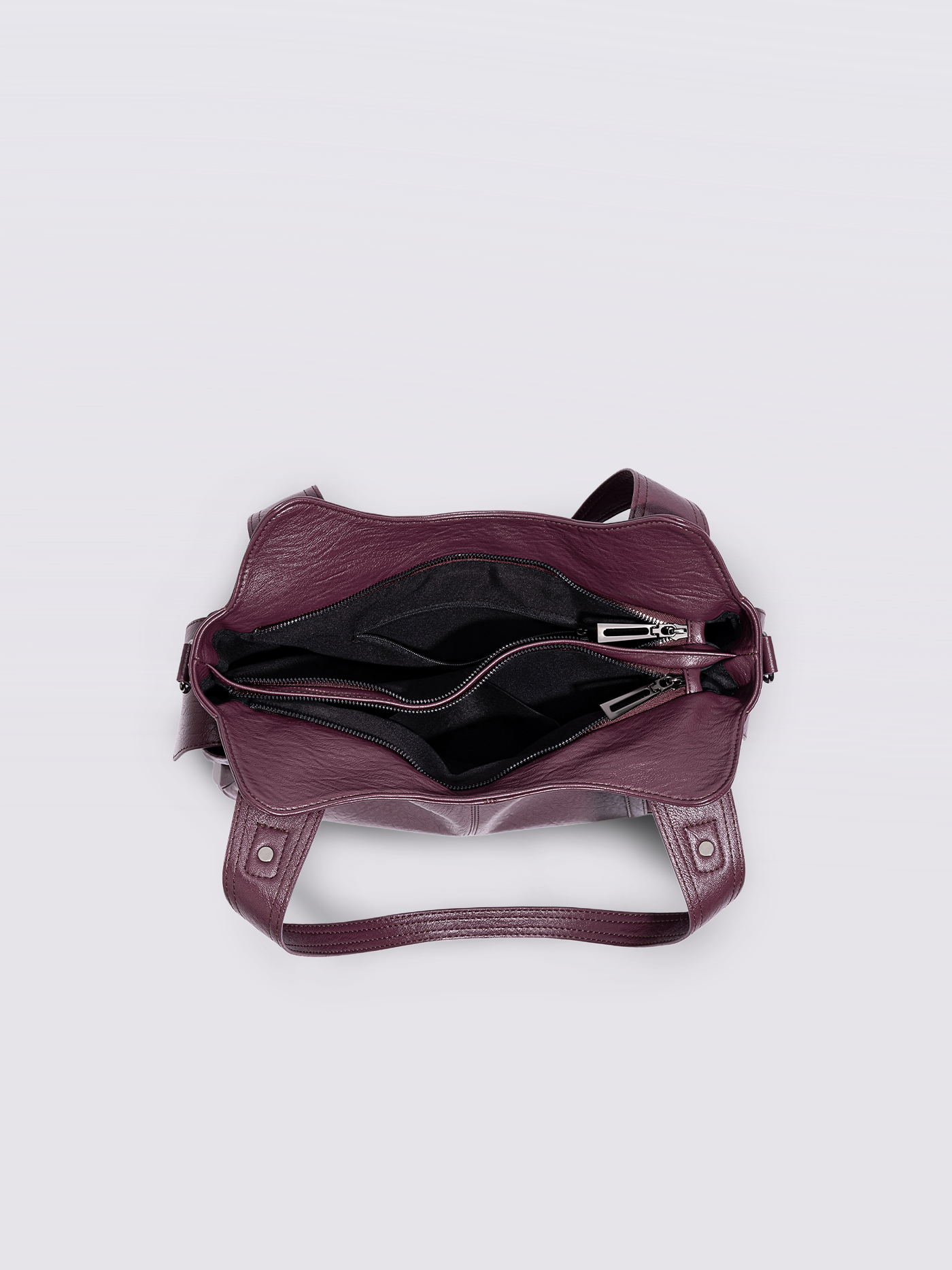 EVERYDAY ELEGANCE | BLACK LEATHER TOTE BAG
