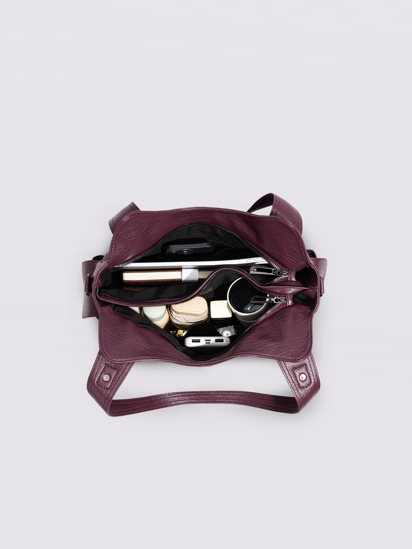 EVERYDAY ELEGANCE | BLACK LEATHER TOTE BAG
