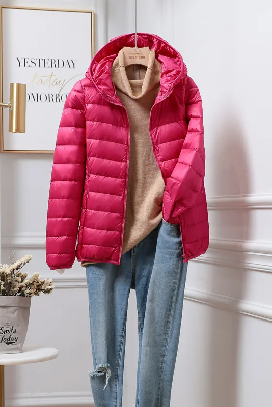 WOMEN’S WINTER COAT | LIGHTWEIGHT WARM HOODED FIT