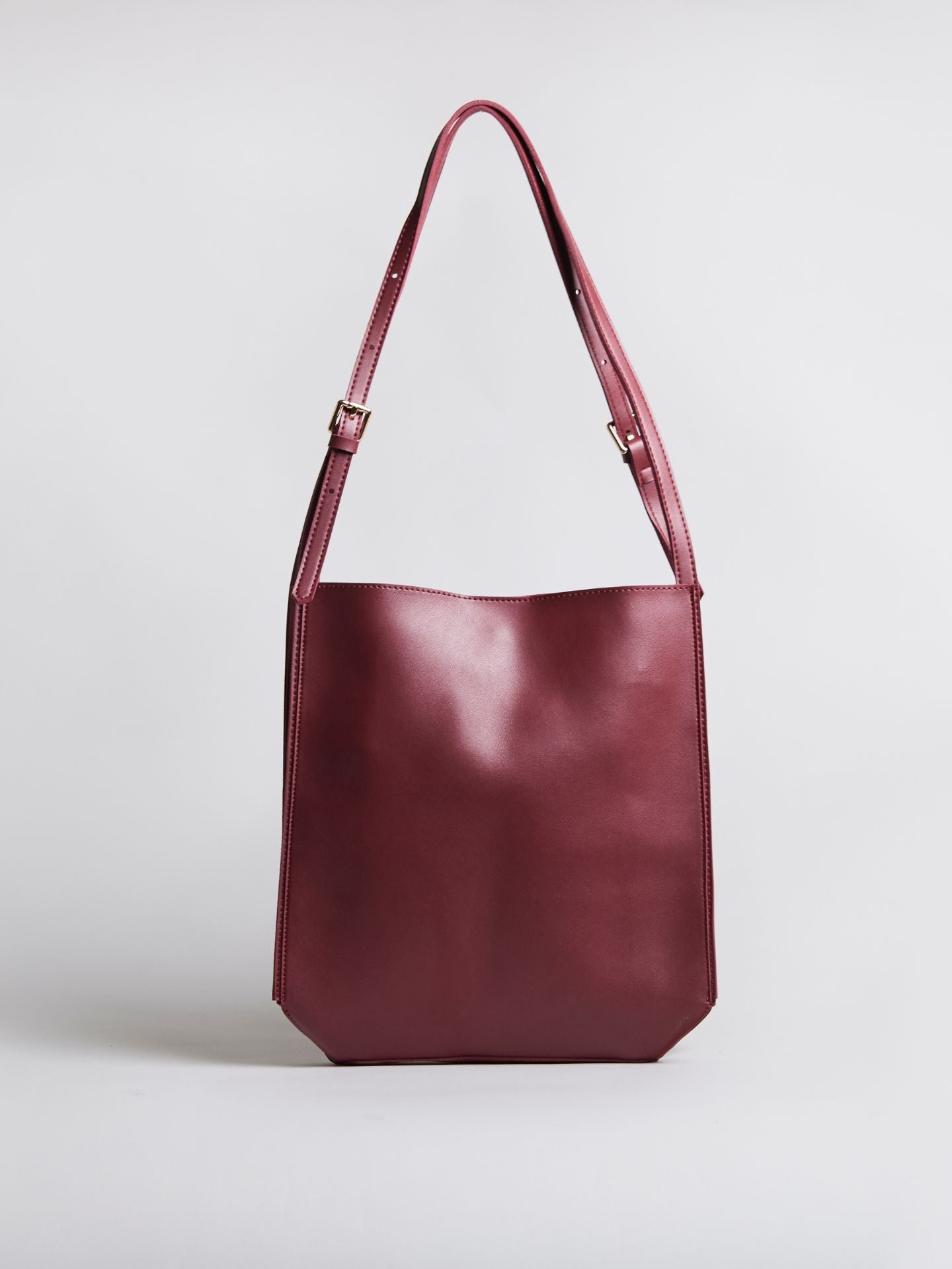 HANDBAG | MINIMALIST LEATHER SHOULDER BAG