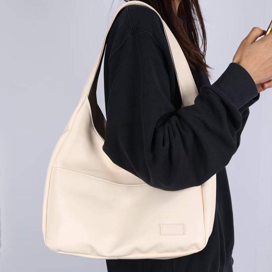 URBAN CHIC | SOFT LEATHER EFFECT SHOULDER BAG