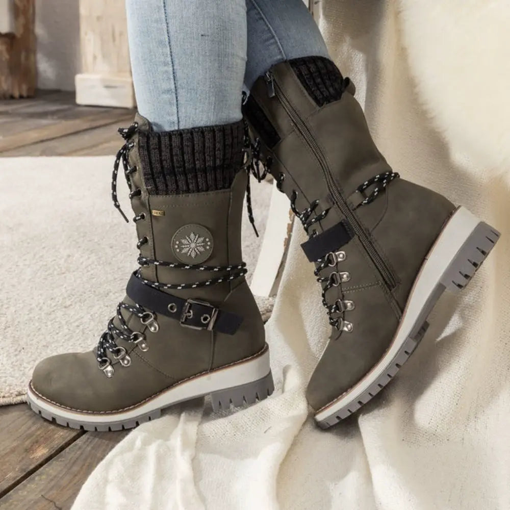 WINTER BOOTS | LACE-UP SNOW BOOTS WITH KNIT CUFF AND BUCKLE DETAIL