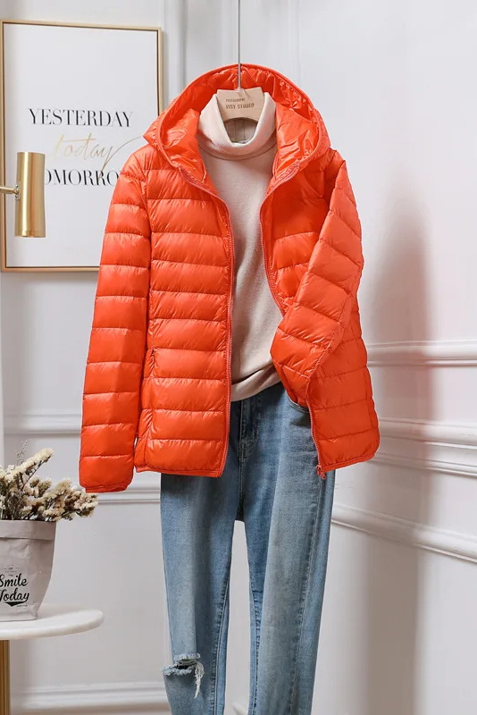 WOMEN’S WINTER COAT | LIGHTWEIGHT WARM HOODED FIT