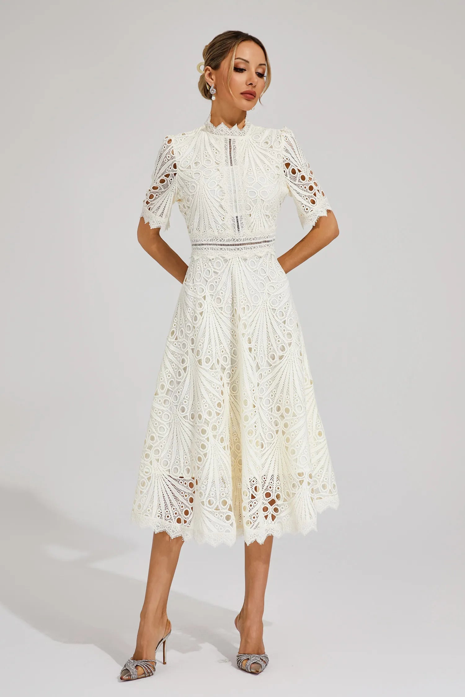 GRADUATION DRESS | MIDI WITH HIGH-NECK A-LINE SILHOUETTE