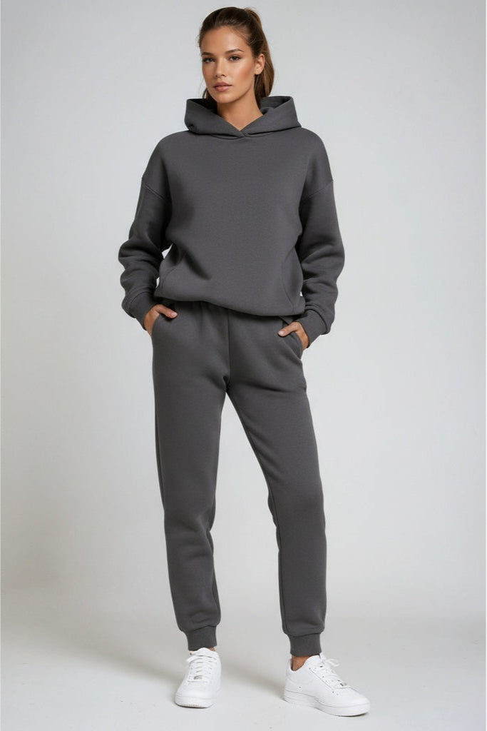 HOODED JOGGING SET – SWEATSHIRT & JOGGERS
