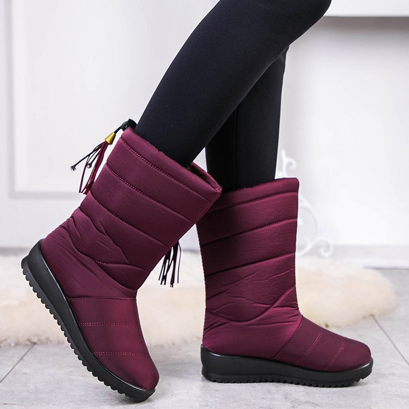 WOMEN’S MID-CALF BOOTS | WATER-RESISTANT WINTER STYLE