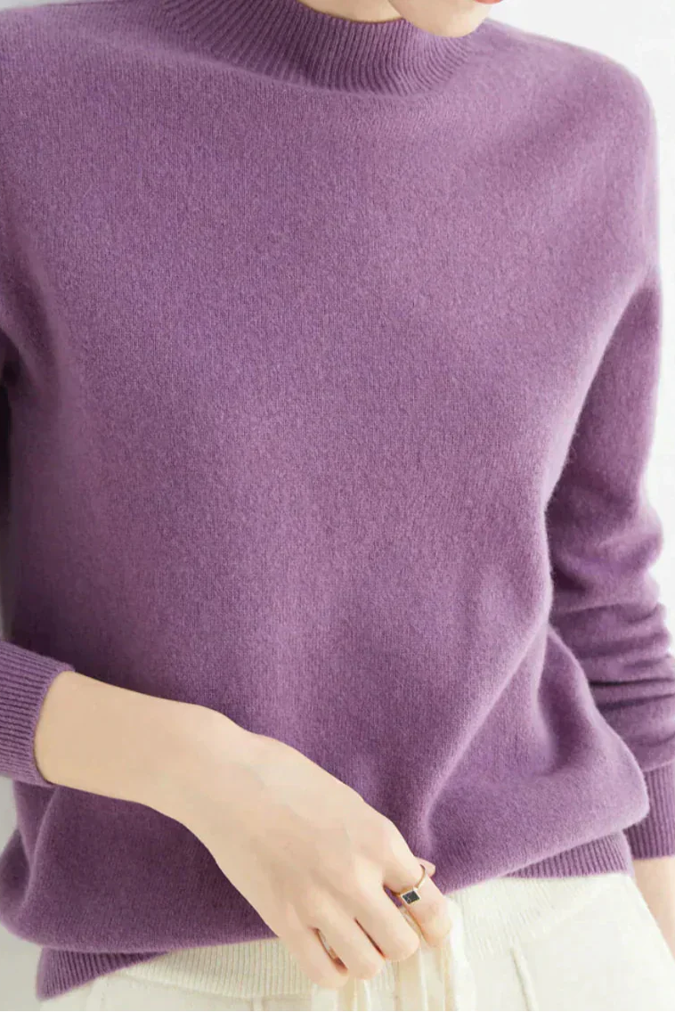 WOMEN’S KNIT SWEATER | CLASSIC CREW NECK