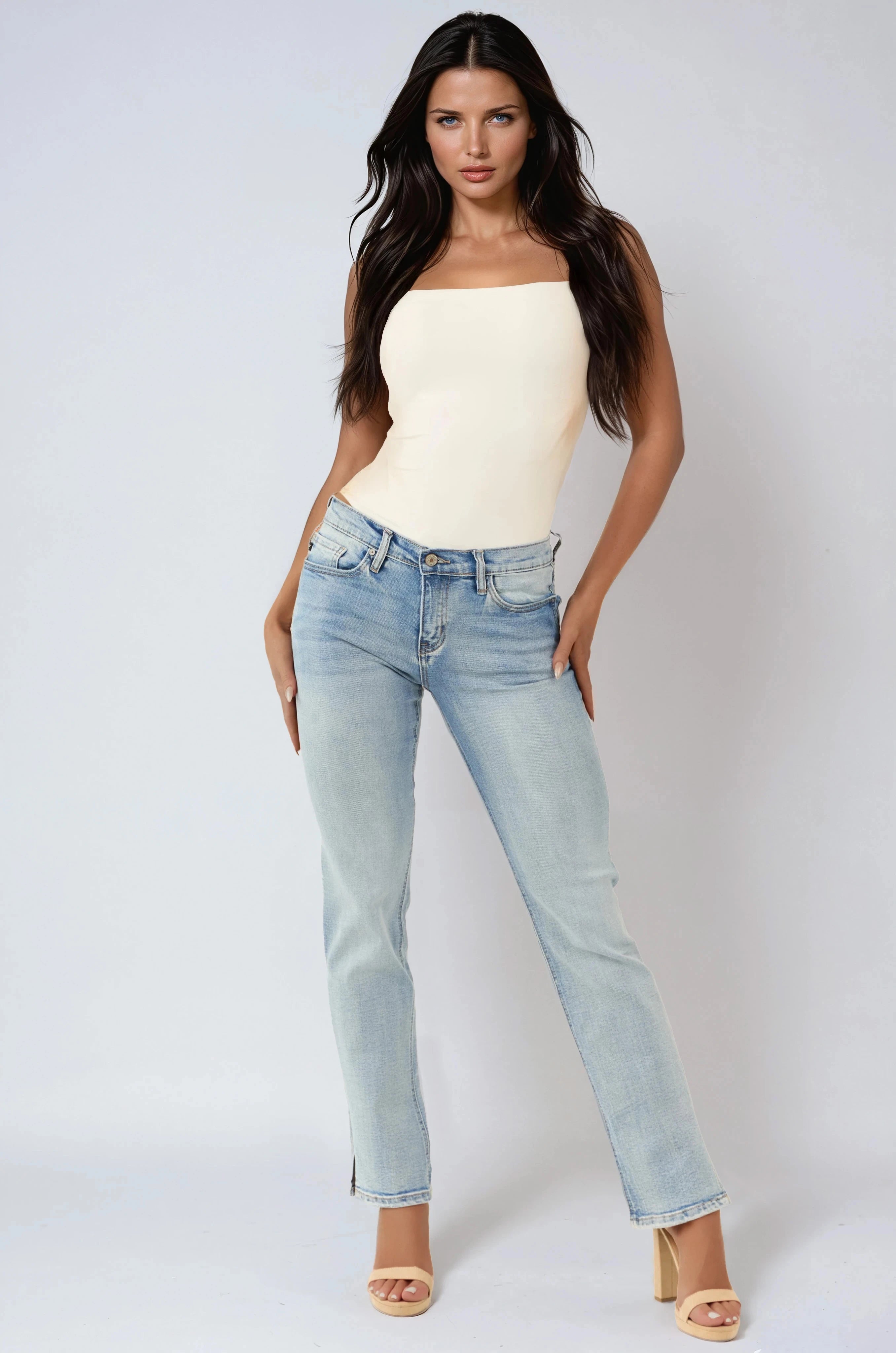 WOMEN’S STRAIGHT LEG JEANS | HIGH WAIST SPLIT HEM