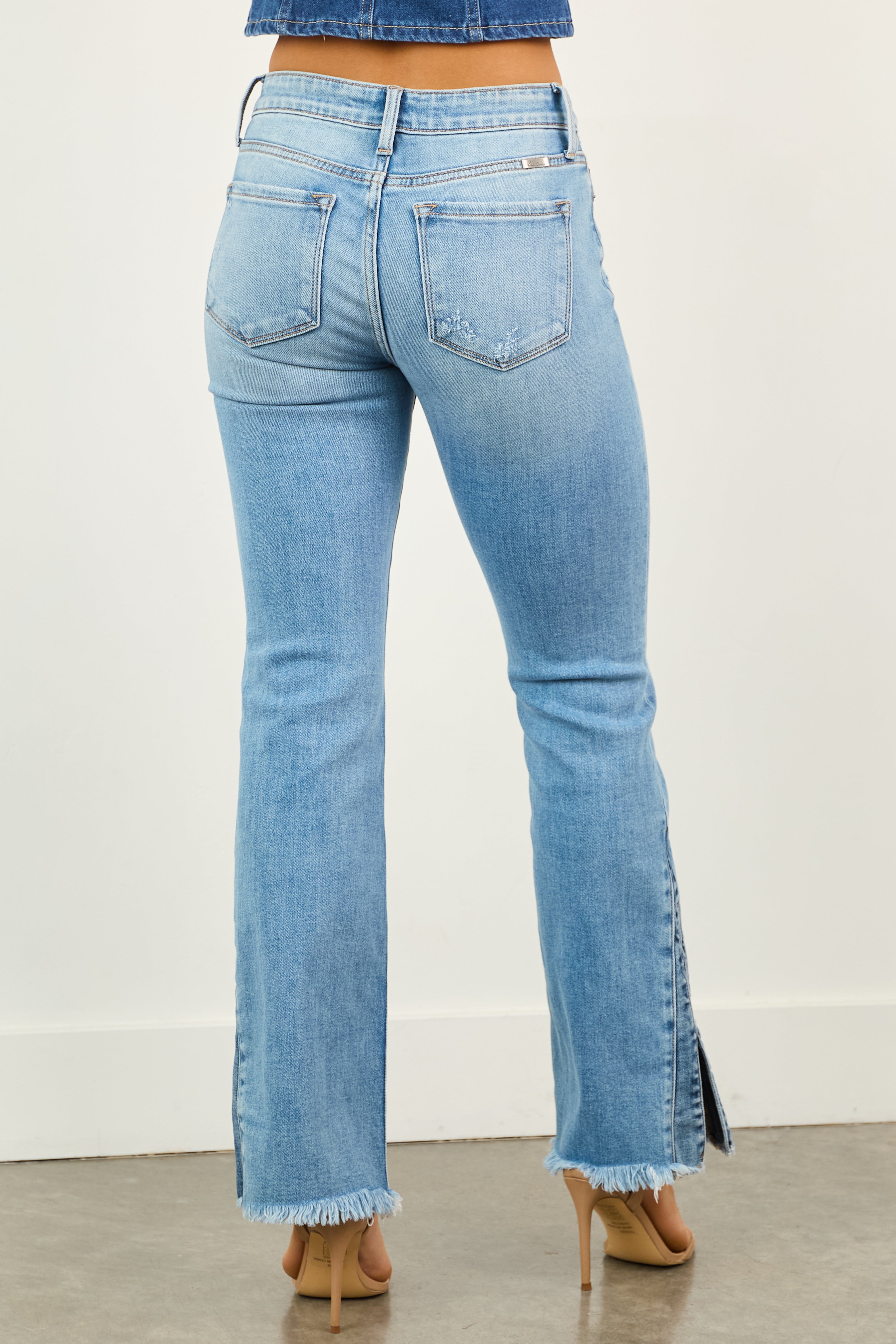 WOMEN’S FLARED JEANS | HIGH WAIST SPLIT HEM