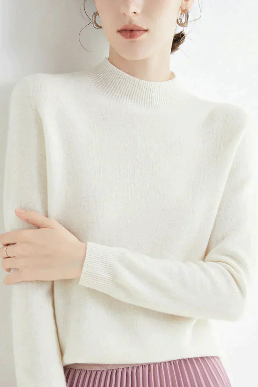 WOMEN’S KNIT SWEATER | CLASSIC CREW NECK