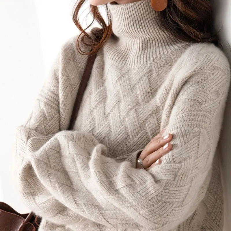 CASHMERE KNIT SWEATER – CREW NECK