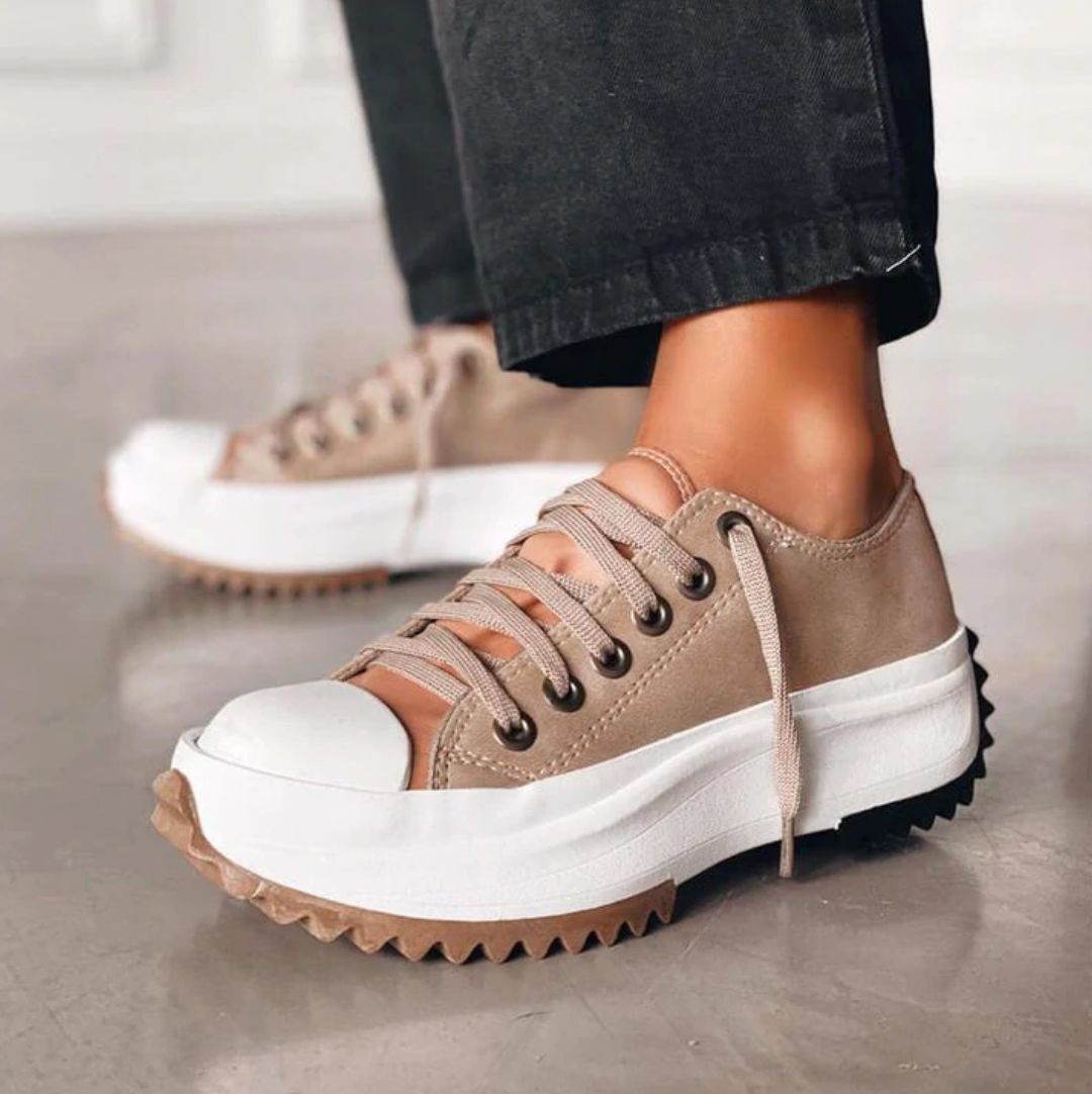 SNEAKERS | PLATFORM TRAINERS WITH CHUNKY SOLE