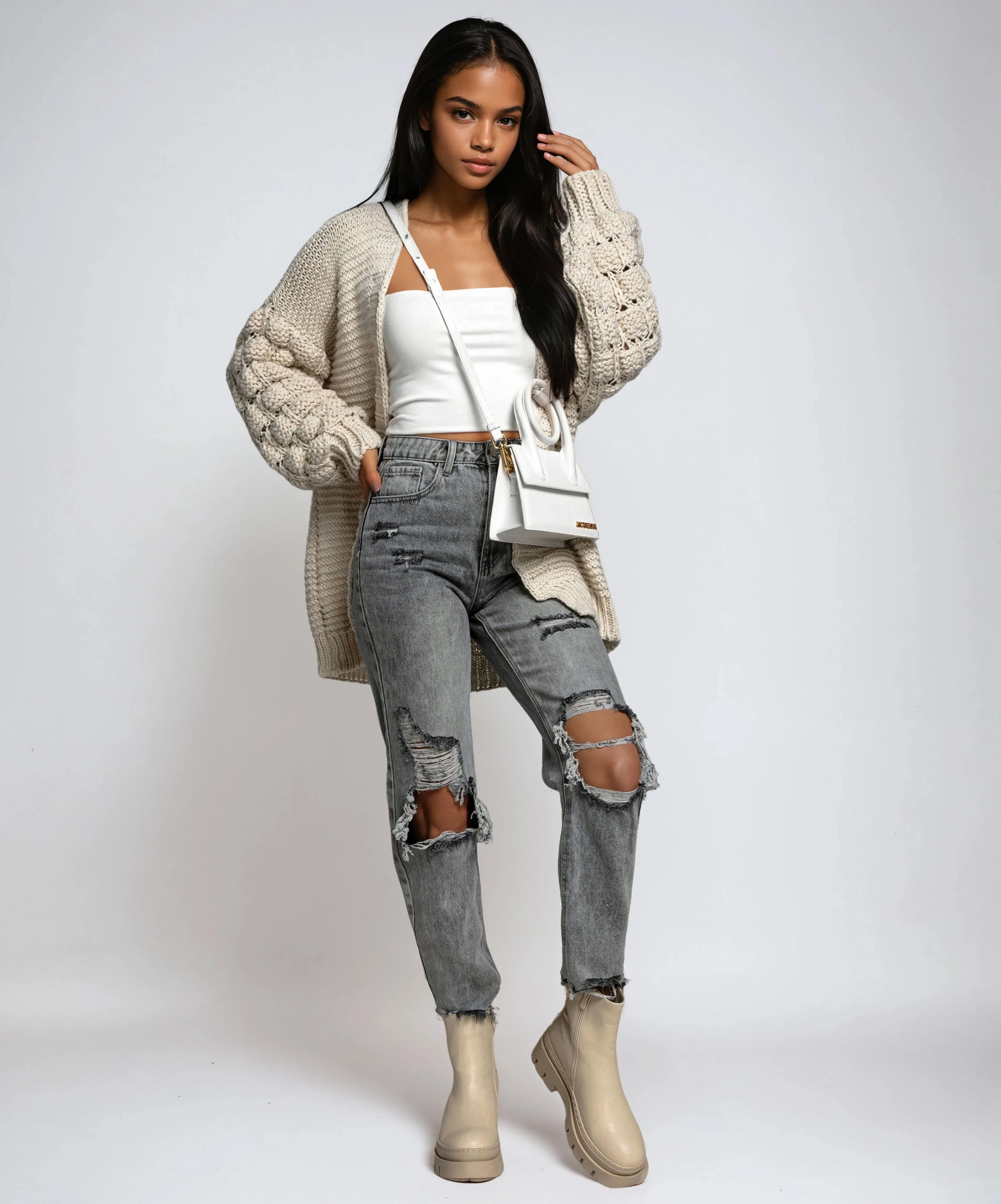 URBAN EDGE | DISTRESSED STRAIGHT LEG JEANS