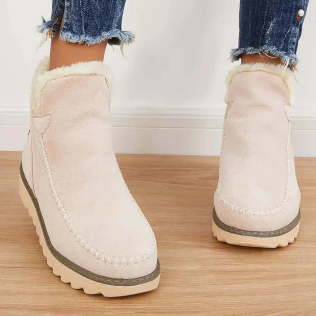 WOMEN’S SLIP-ON BOOTS | WARM FUR-LINED WINTER DESIGN