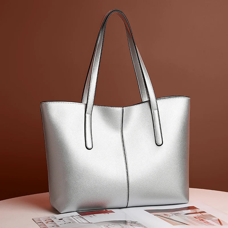 HANDBAG | CLASSIC LEATHER TOTE BAG WITH LONG STRAPS