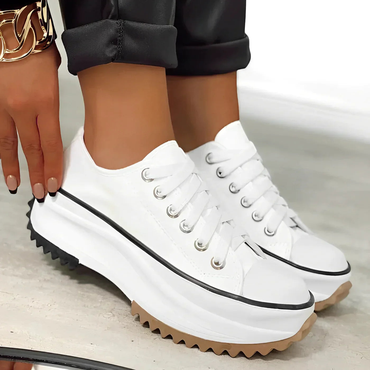 SNEAKERS | PLATFORM TRAINERS WITH CHUNKY SOLE