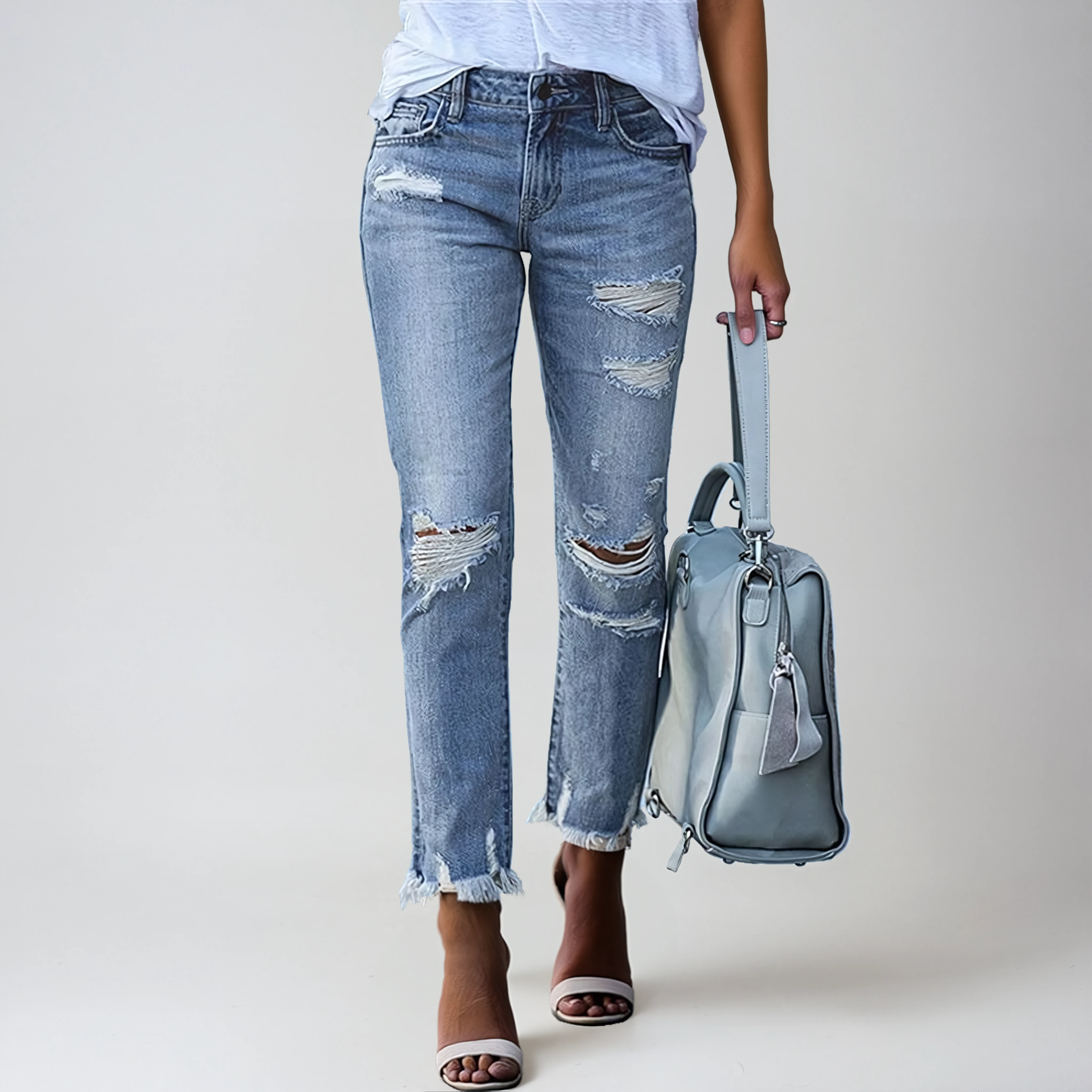 STREET EDGE | DISTRESSED STRAIGHT LEG JEANS WITH RAW HEM